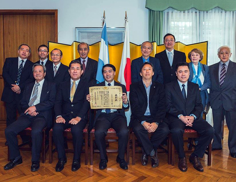 Premio Canciller del Gobierno de Japón a Ricardo Hokama